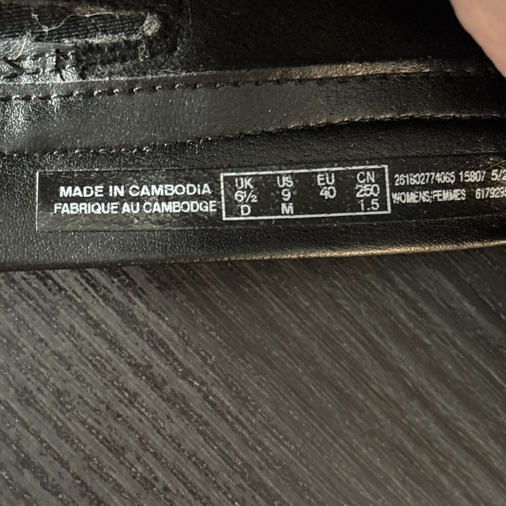 Clarks Women Black Leather Ankle Boot 9M Morzine Sky Block Heel Western Pointed - Picture 9 of 9
